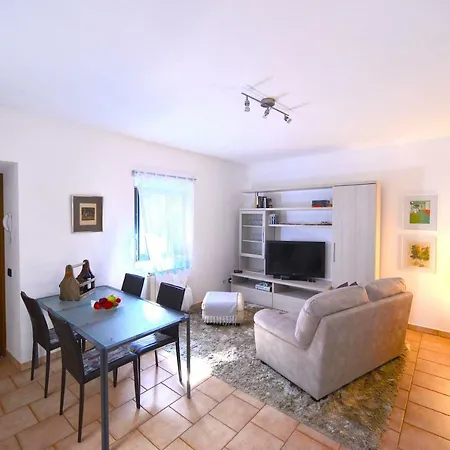 La Corte Apartment *