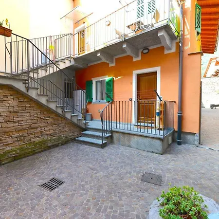 La Corte Apartment *
